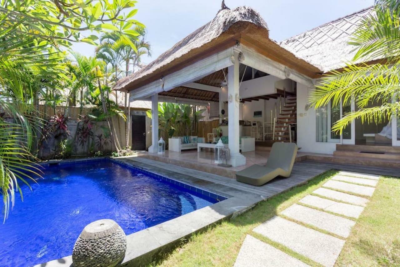 Villa Bliss A Paradise Of Three Independent Villas Canggu Екстериор снимка