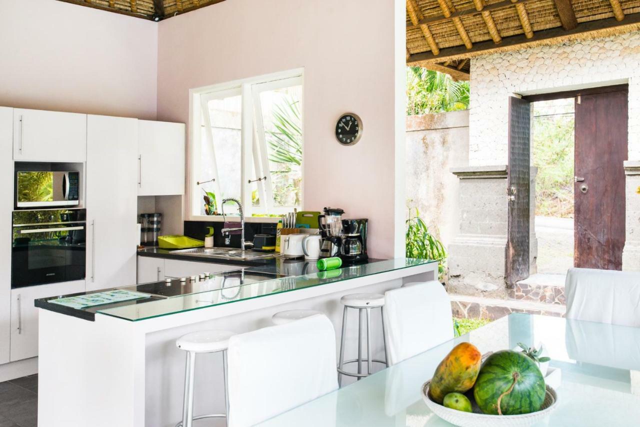 Villa Bliss A Paradise Of Three Independent Villas Canggu Екстериор снимка